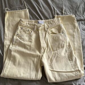 Like new, worn less than a handful of times. Yellow Zara jeans, size 2